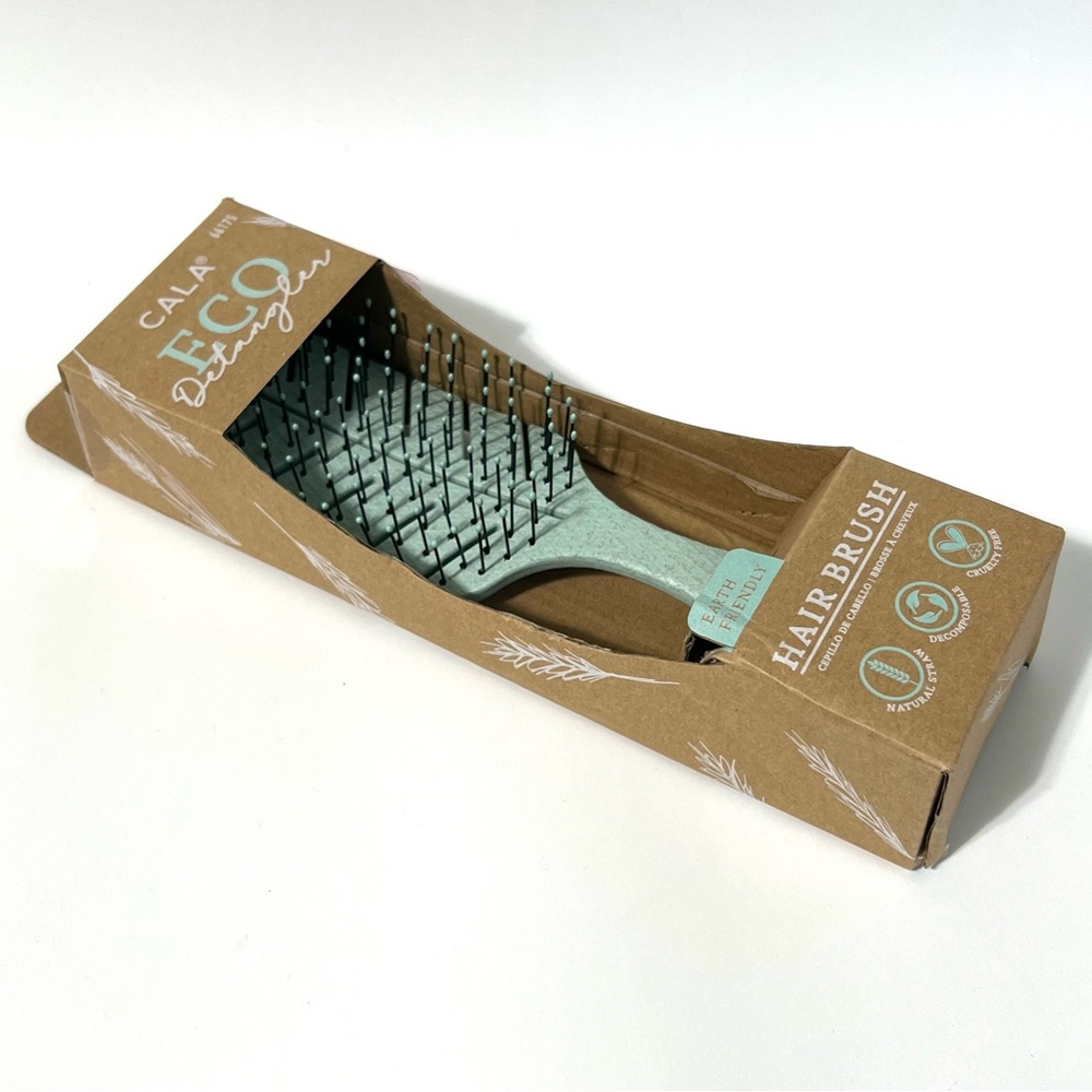LEAF Eco-friendly Detangling Hair Brush Earth-Friendly Natural Straw Vegan Geen